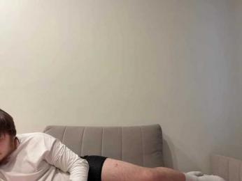 CloudDuo webcam model stream image