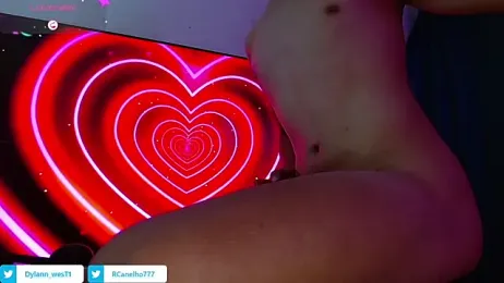 COUPLEHOTTDF webcam model stream image