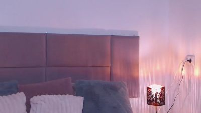 MiryamInes webcam model stream image