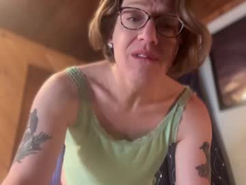 adventureminded webcam model stream image