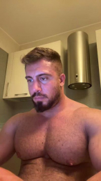 Bigwhitebull webcam model stream image