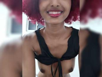 Luluuuxx webcam bongacams model stream image