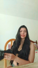 ShaniArgentina webcam model stream image