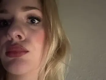 daddysonlygirl7 webcam stripchat model stream image