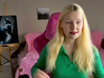 charming-blonde webcam model stream image