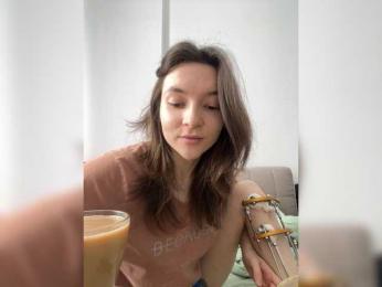 Renaw webcam model stream image