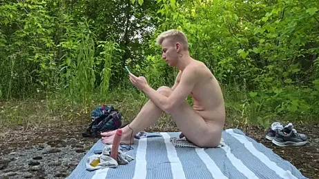 Vuitton webcam model stream image