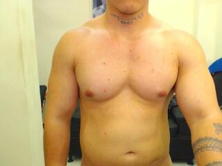 Mateo &amp; Arthur webcam model stream image