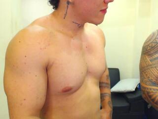 Mateo &amp; Arthur webcam model stream image