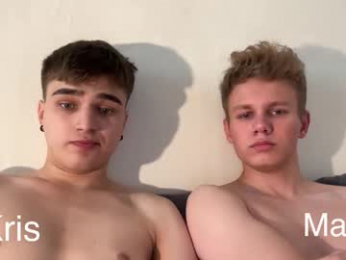 best_frendss webcam model stream image