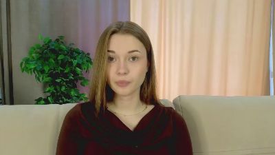 LoyceYanagi webcam model stream image