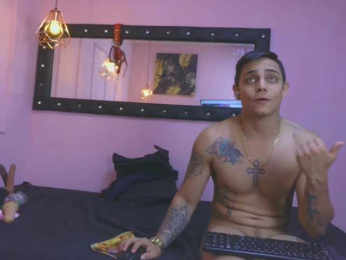 noahymia05 webcam model stream image