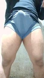 Leoon5 webcam model stream image