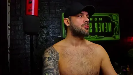 LexHardy webcam model stream image