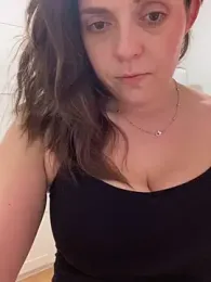 Chloe-ta webcam stripchat model stream image