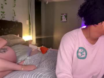 karinalynnn webcam model stream image