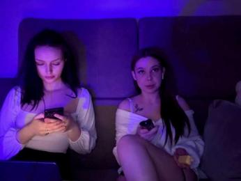 PinkClouds webcam bongacams model stream image