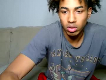 zachbrownn webcam model stream image