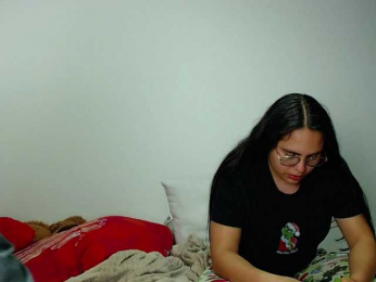 Ashleywen-d webcam bongacams model stream image