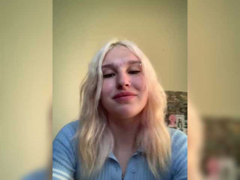EvelinaKiss webcam bongacams model stream image