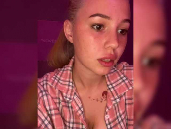 AmyGlad webcam bongacams model stream image