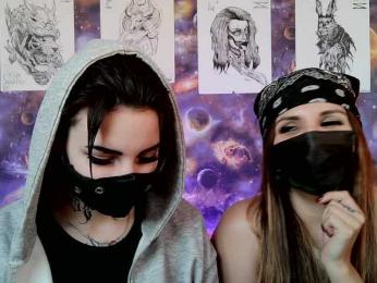 Dark-Pictur- webcam model stream image