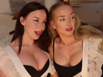 mia_cloudy webcam chaturbate model stream image