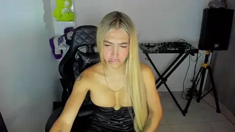 DulceKim69 webcam model stream image