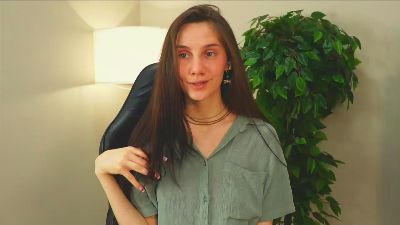 MonaDudley webcam cam4 model stream image