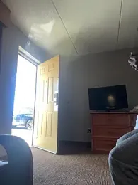 Stressreliever82 webcam model stream image