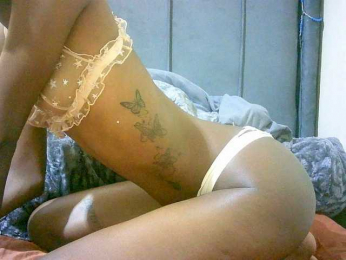 Creamysweet webcam model stream image