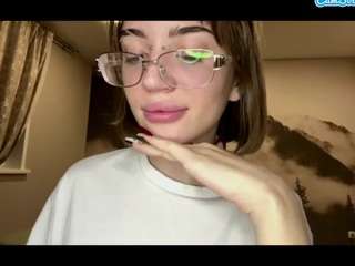 loreneevanchyk webcam camsoda model stream image