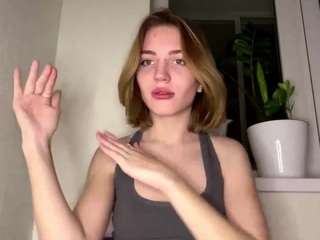 loreneevanchyk webcam model stream image