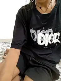 Unique_girls90 webcam model stream image