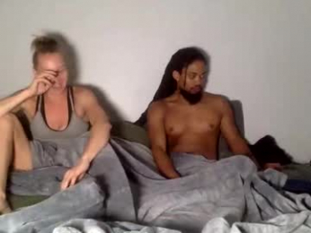 koalatyhouse webcam model stream image