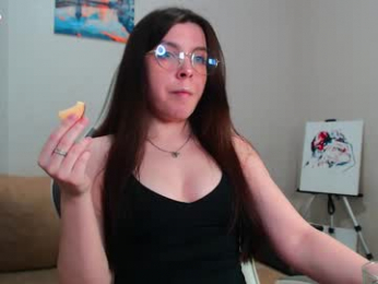 lunalovesuu webcam chaturbate model stream image