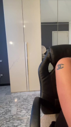 Ellen_2022___ webcam model stream image