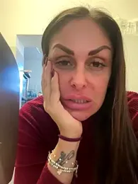 ainaht webcam model stream image