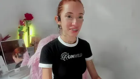 megaanGilr webcam model stream image