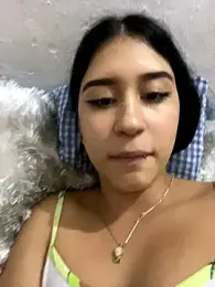 cristalxxx_hott webcam model stream image