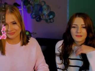 kira-neko webcam model stream image