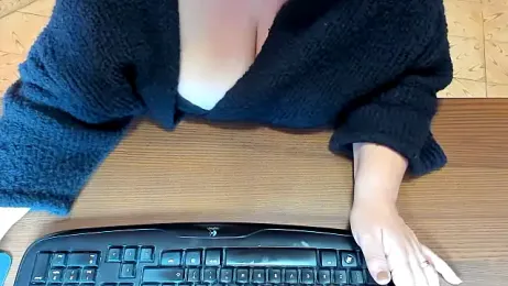 NikkiHolland webcam stripchat model stream image