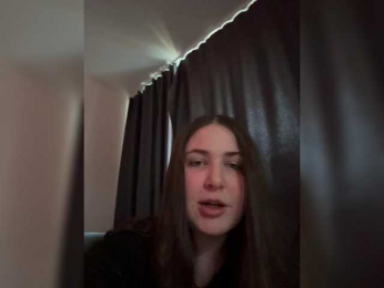 trixislove3 webcam bongacams model stream image