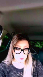 Lalalovehot2 webcam model stream image