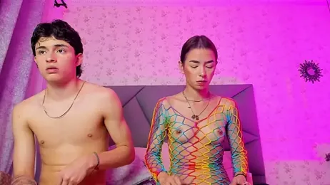 meganandtylerr19 webcam model stream image