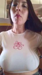 Soy_Honeyy webcam model stream image