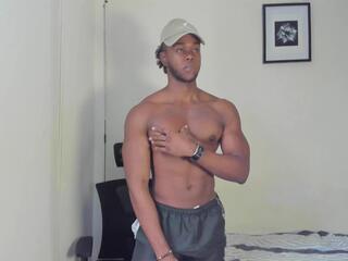 Adonis Vargas webcam model stream image