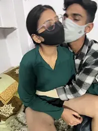 SWEET_AARU1 webcam stripchat model stream image