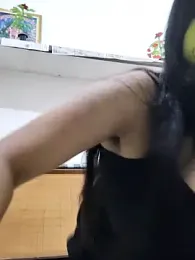 illay_love webcam model stream image