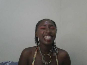 Boughie-birdy webcam model stream image